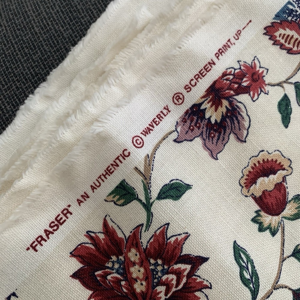 Waverly‎ Fraser Country Weekend Collection Upholstery Fabric - Picture 3 of 3